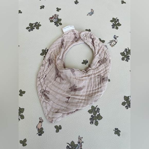Main Sauvage Muslin Bib - Rabbits - Picture 1 of 2